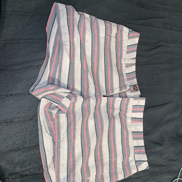 Cute striped shorts and simple black shorts! - Picture 2 of 6